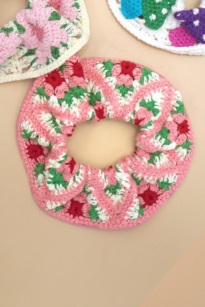 SUPER SOFT CROCHET SCRUNCHIES | 40S740