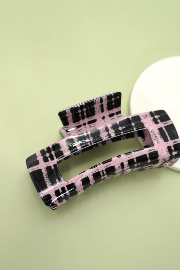 JUMBO MODERN CHECKER DESIGN HAIR CLAW CLIPS | 40H996
