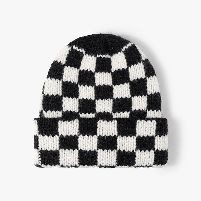 CHECKER SOFT PLUSH BEANIE HAT | 40BN917