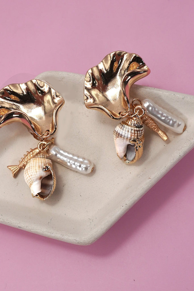 FANNED SHELLFISH CONCH PEARL DROP EARRINGS | 80E61253
