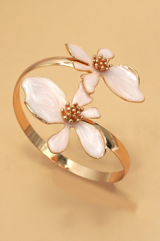 OPEN CUT FLORAL EPOXY ADJUSTABLE CUFF  BRACELET | 80B1532