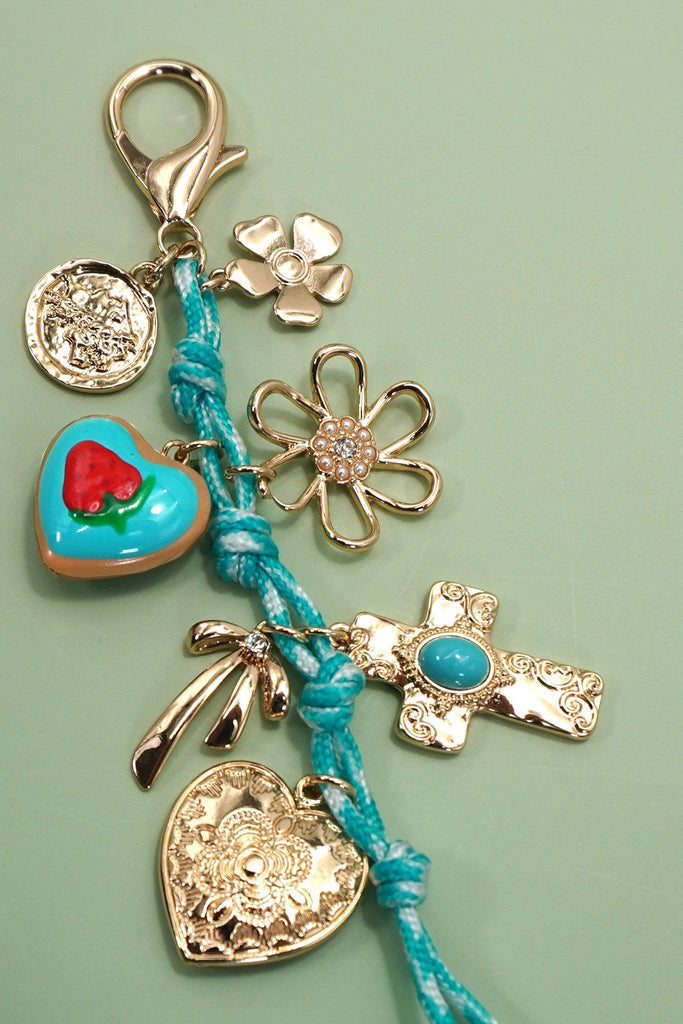 BAG CHARM-ROPE CROSS PORCELAIN STRAWBERRY | 80K070