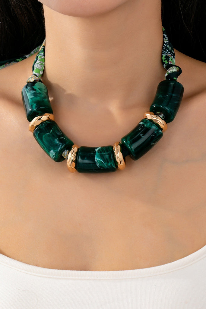 HANDMADE SCARF NECKLACE-CHUNKY MARBLE RESIN | 80N92488