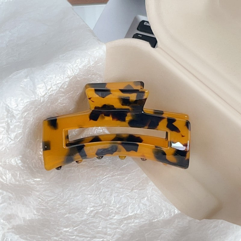 JUMBO ANIMAL TORT PRINT HAIR CLAW CLIPS | 40H1017