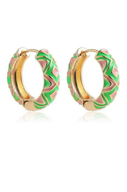 VINTAGE CLOISONNE AZTEC HUGGIE HOOP EARRINGS | 40E429