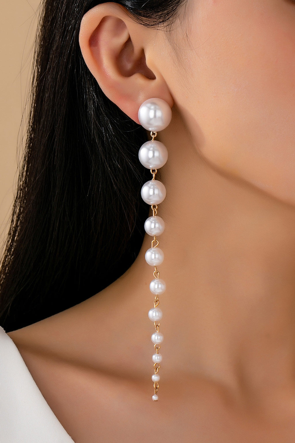 LONG STATEMENT LINEAR PEARL DROP EARRINGS | 80E61438