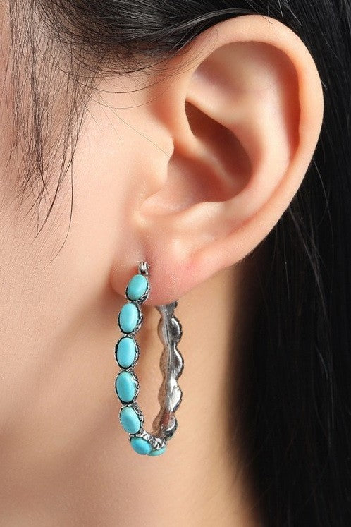 WESTERN TURQ STONE HOOP EARRINGS | 40E437