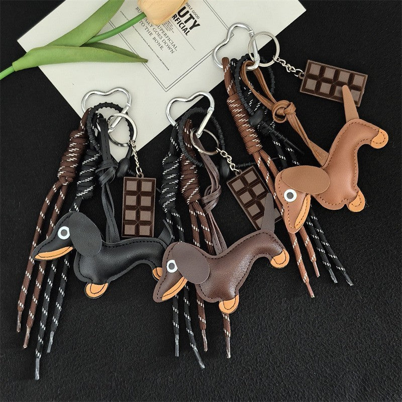BAG CHARM KEY CHAIN - VEGAN LEATHER DOG CHOCOLATE | 40KC164