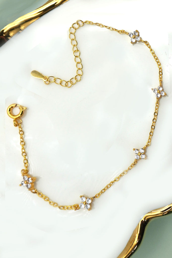 18K STAINLESS STEEL TARNISH FREE FLOWER BRACELET | 40B5213