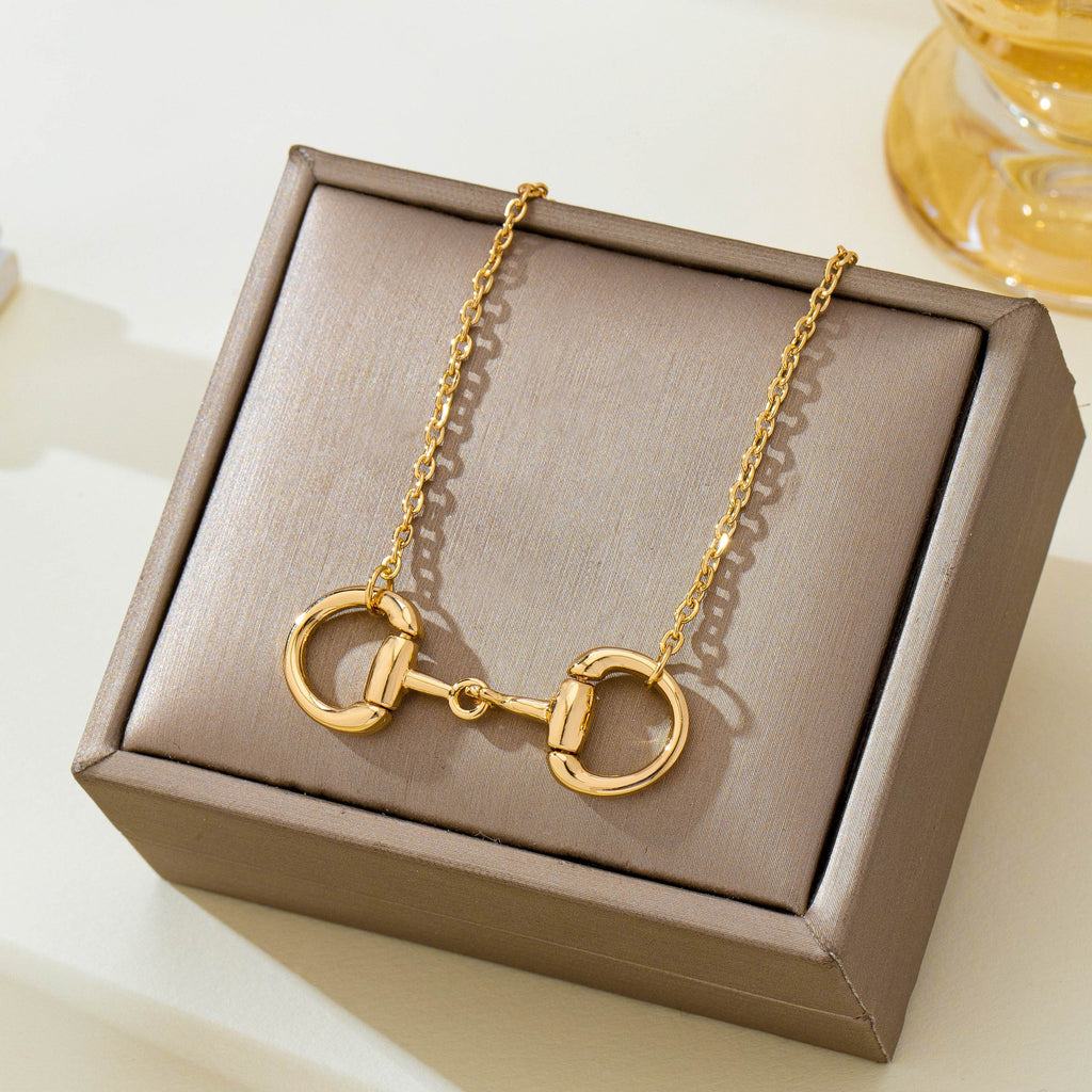 Horsebit Centerpiece Cable Chain Necklace | 80N95008