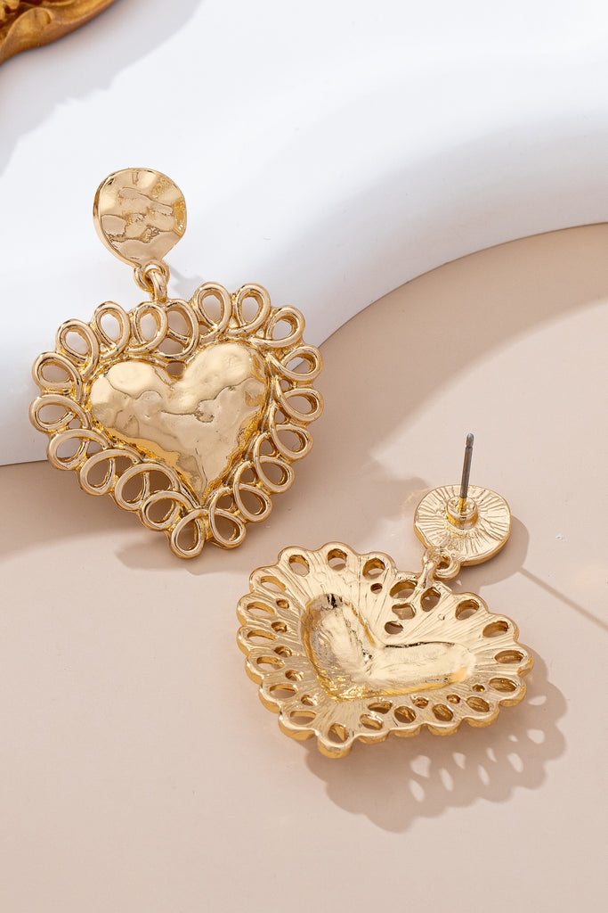 Ornate Hammered Heart Drop Earrings | 80E61656