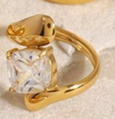 18K STAINLESS STEEL TARNISH FREE RHINESTONE RING | 40R145