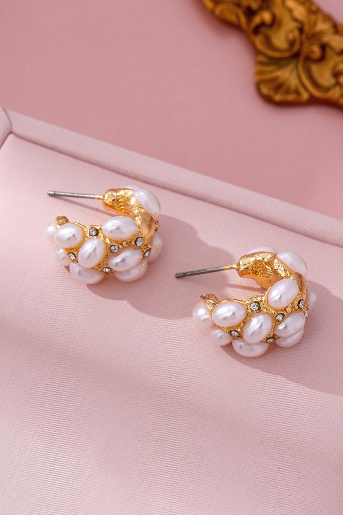Pearl Cluster Half-Hoop Stud Earrings | 80E61733