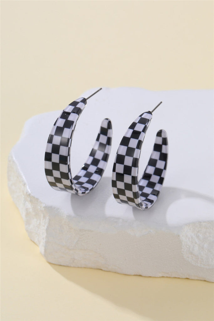 Retro Checkerboard Resin Hoop Earrings | 40E480