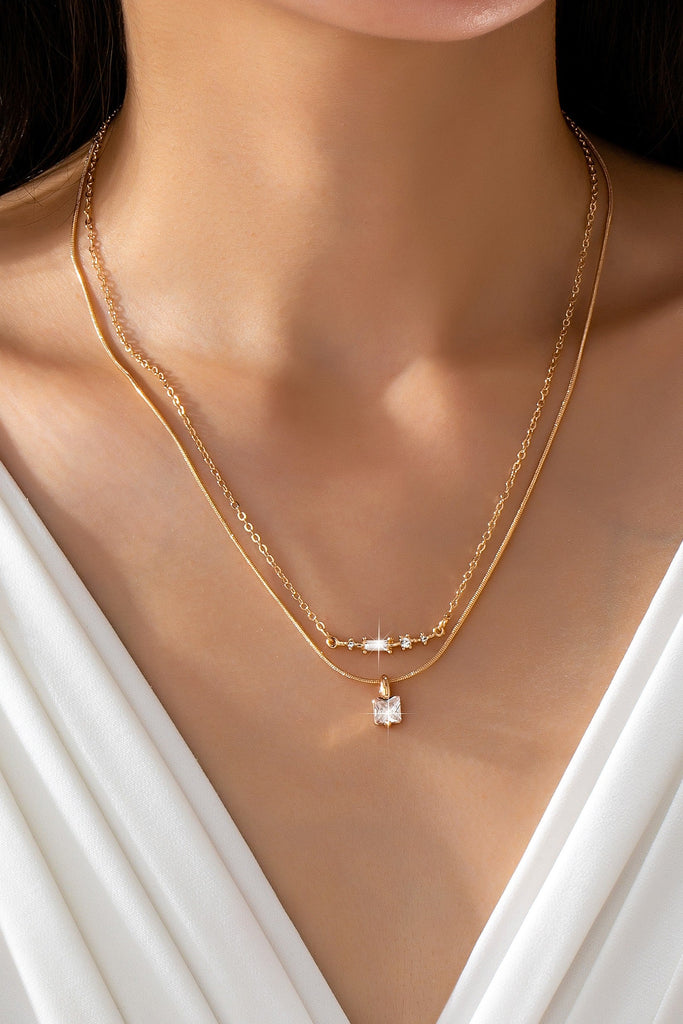 Layer Crystal Bar & Solitaire Square Necklace | 80N92870