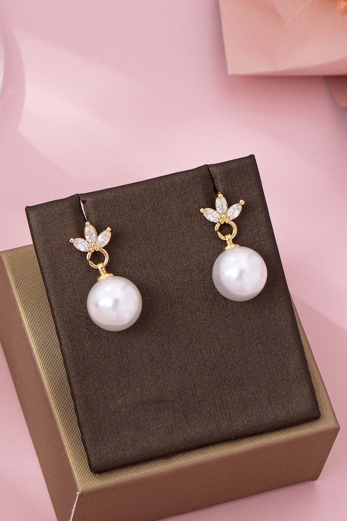 CZ Crystal Floral Pearl Drop Earrings | 80E61986