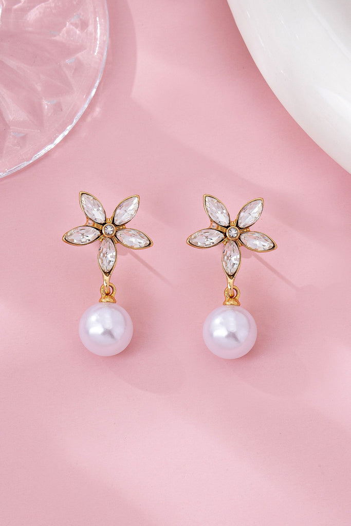 Glass Crystal Star-Flower & Round Pearl Earrings | 80E62000