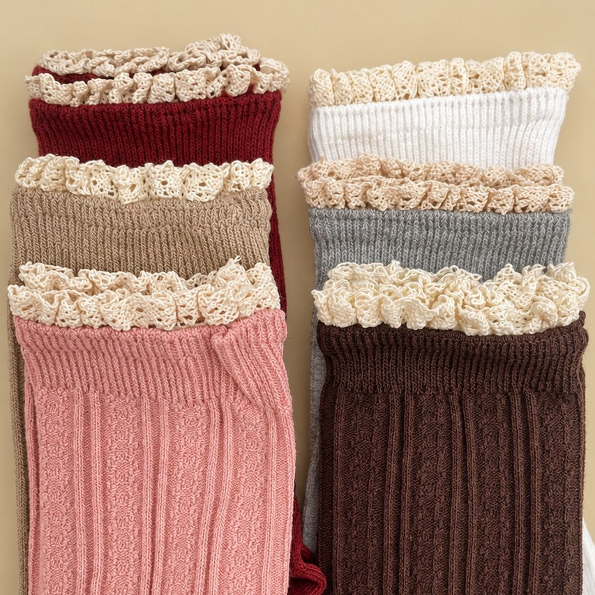 Vintage Lace Trim Cable Knit Crew Socks | 40S02101