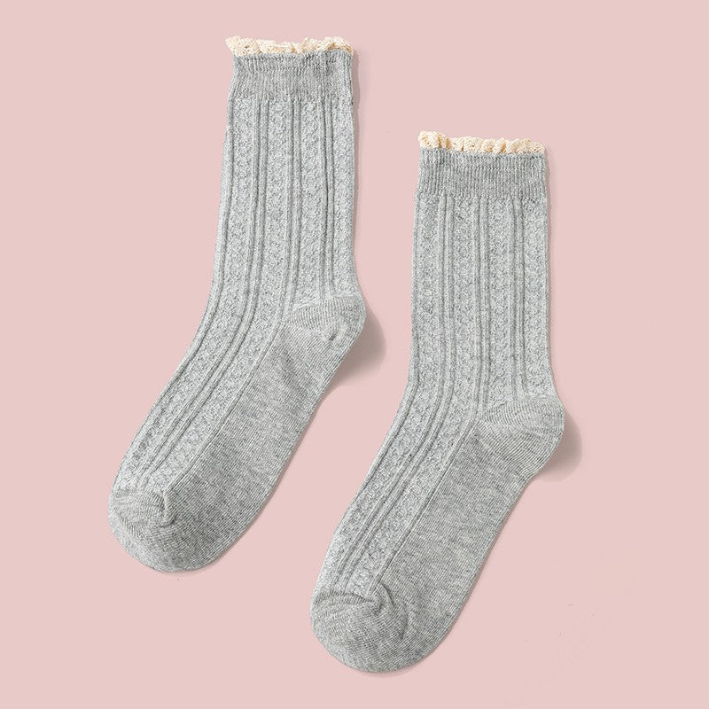 Vintage Lace Trim Cable Knit Crew Socks | 40S02101