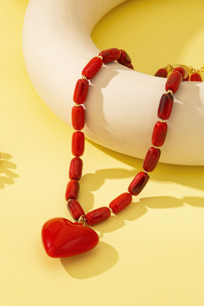Crimson Heart Beaded Necklace | 80N92992