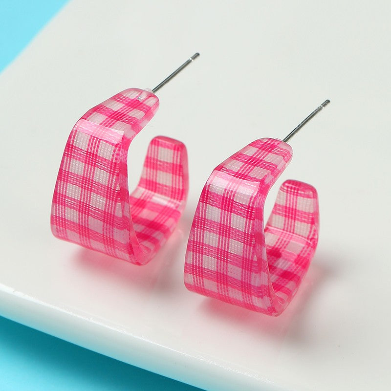 ACRYLIC CHECKER HOOP EARRINGS | 40E499