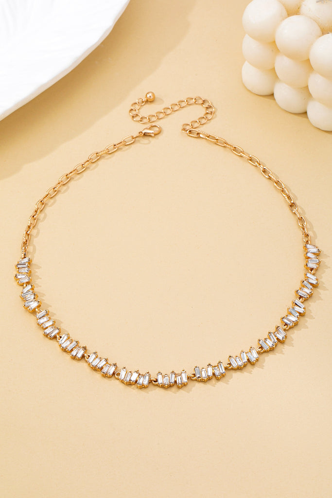 Jagged Pattern Baguette Crystal Necklace | 80N92964