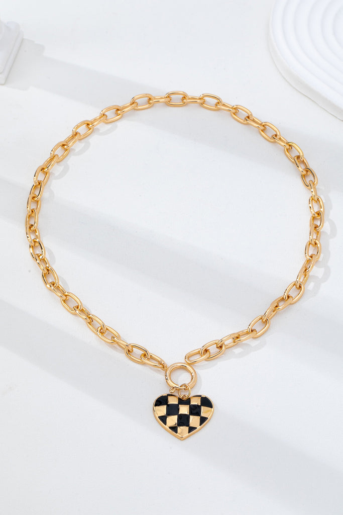 Checkered Heart Toggle Necklace | 80N93046