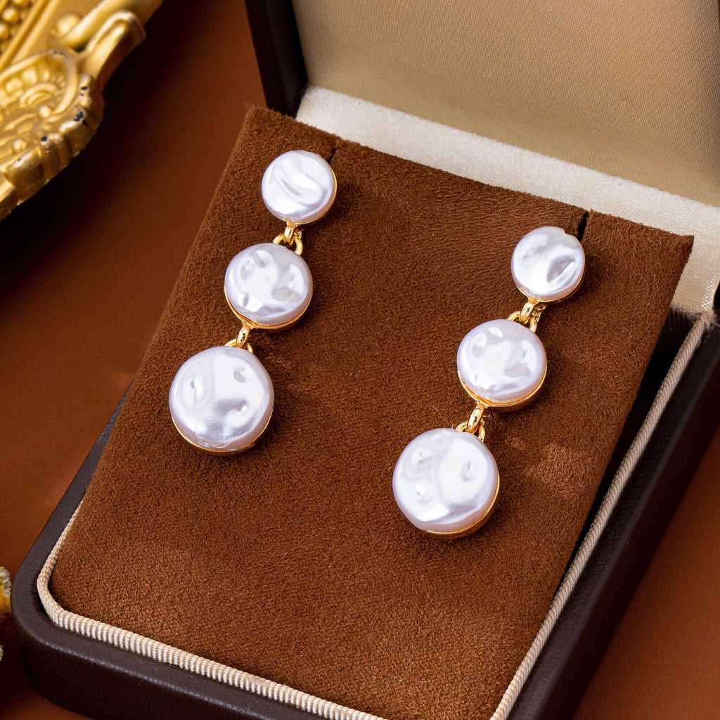 Organic-Shaped Pearl Triple Drop Earrings | 80E63340