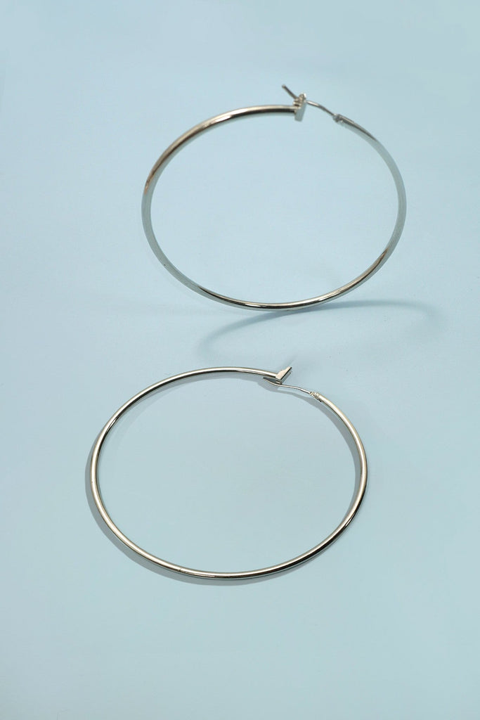 Timeless Essential Hoop Earrings | 51E2080142