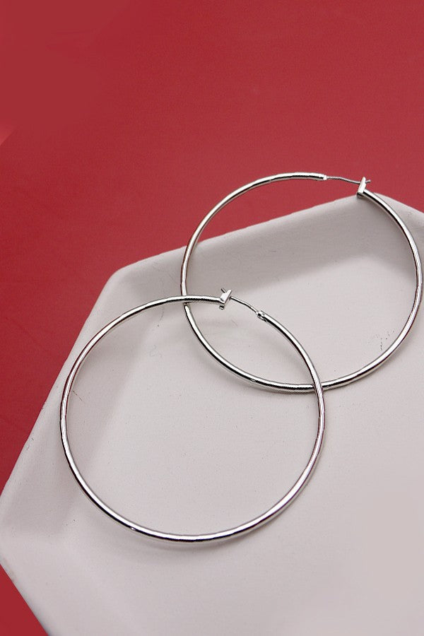 Timeless Essential Hoop Earrings | 51E2080142
