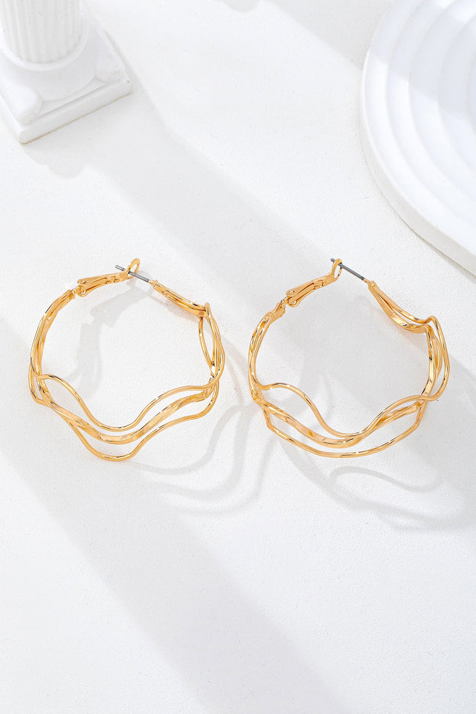 Textured Wavy Gold Hoop Earrings | 80E62228