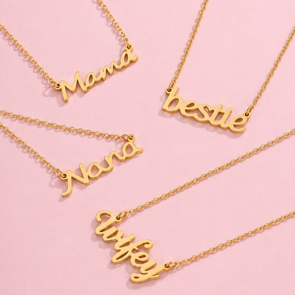 Mama Nana Pendant Necklace | 40NK9713