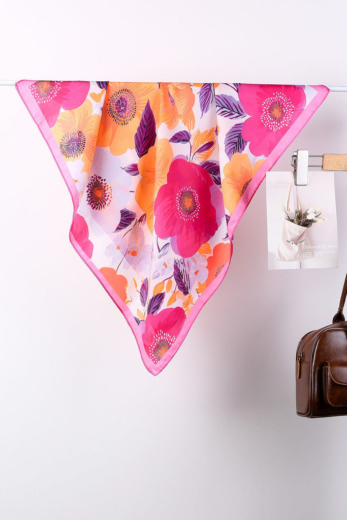 Botanical Retro Floral Silky Feel Bandana Scarf | 40SC722