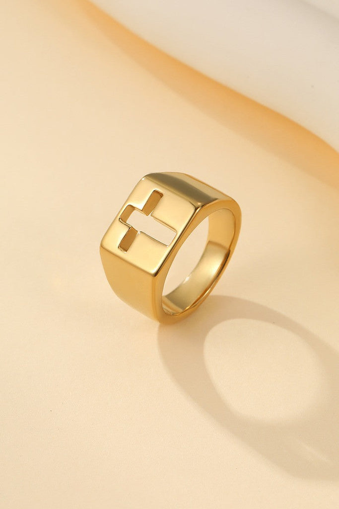 18K STAINLESS STEEL TARNISH FREE CROSS RING | 40R152