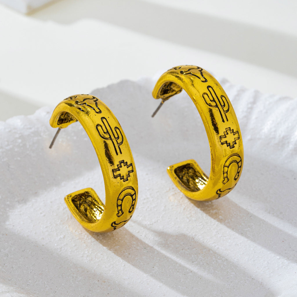 Western Icon Engraved Gold-Tone Hoop Earrings | 80E62385