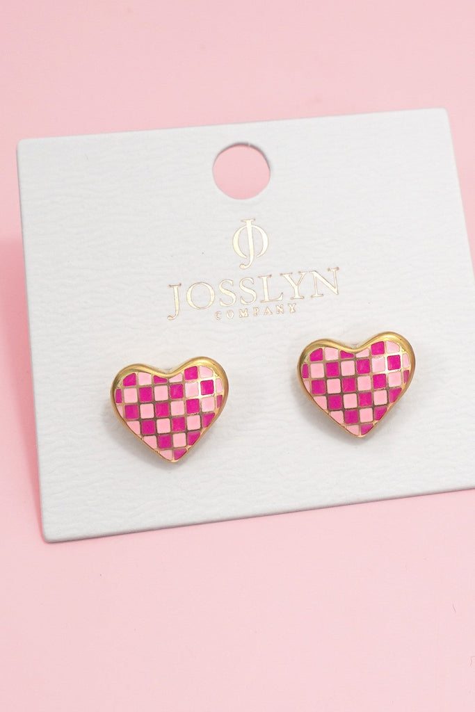 Checkered Enamel Heart Stud Earrings | 40E511