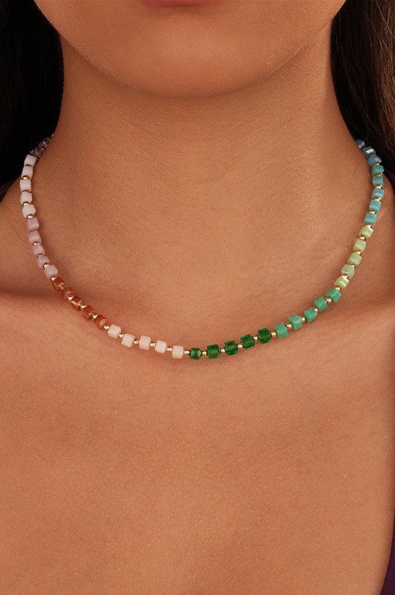 Multicolored Gradient Cube Crystal Necklace | 40NK9724