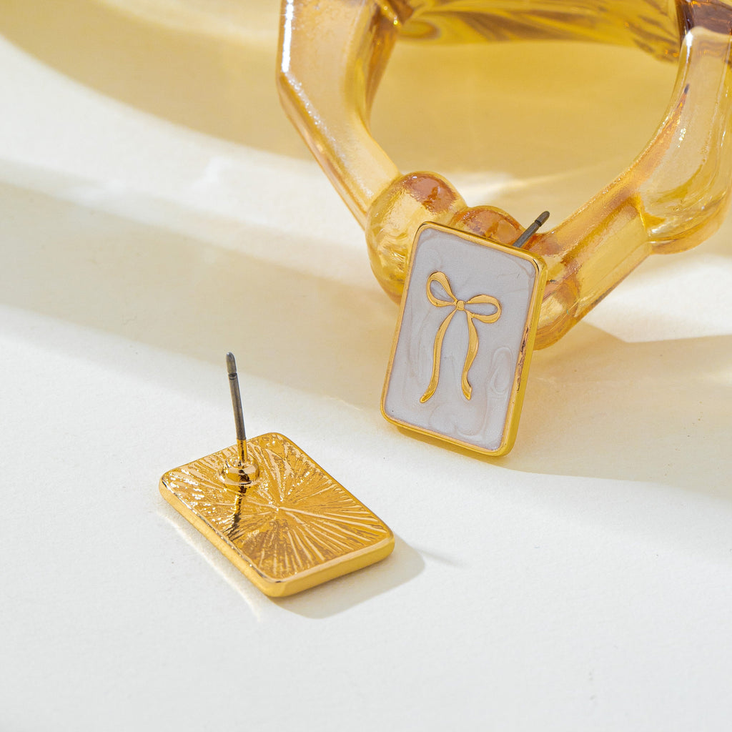 Vintage Enamel & Gold Bow Stud Earrings | 80E62447
