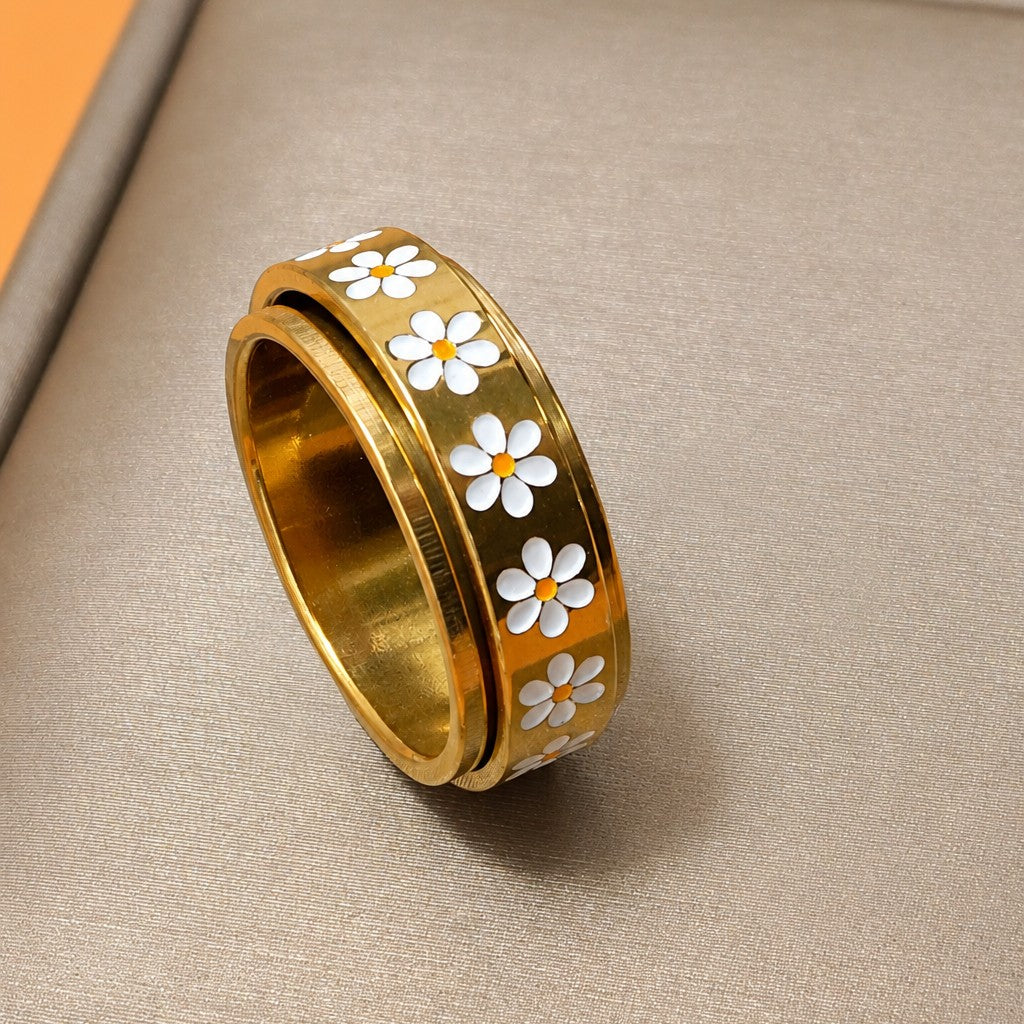 18K STAINLESS STEEL TARNISH FREE DAISY SPINNER RING | 40R155