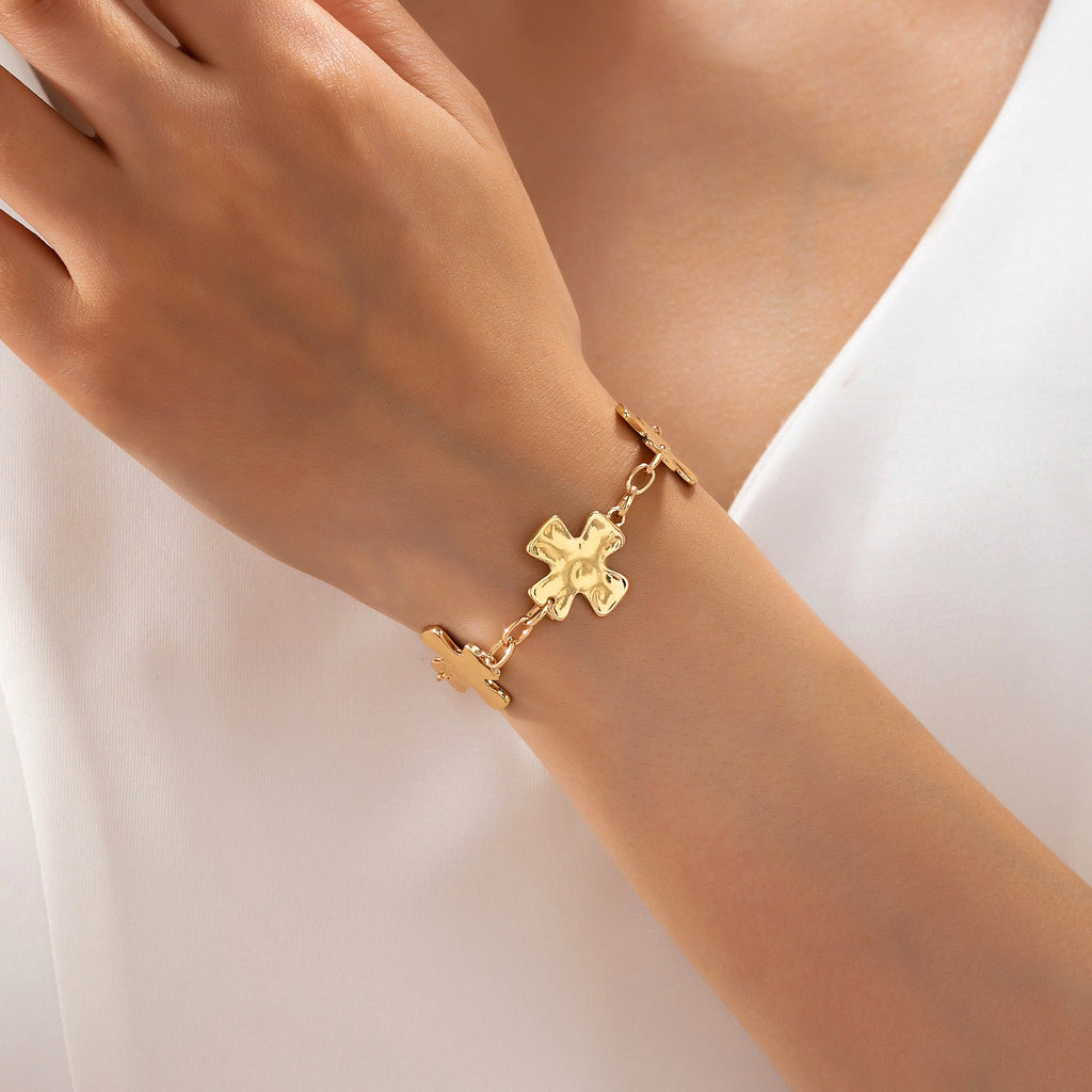 Textured Hammered Cross Link Bracelet | 80B1864
