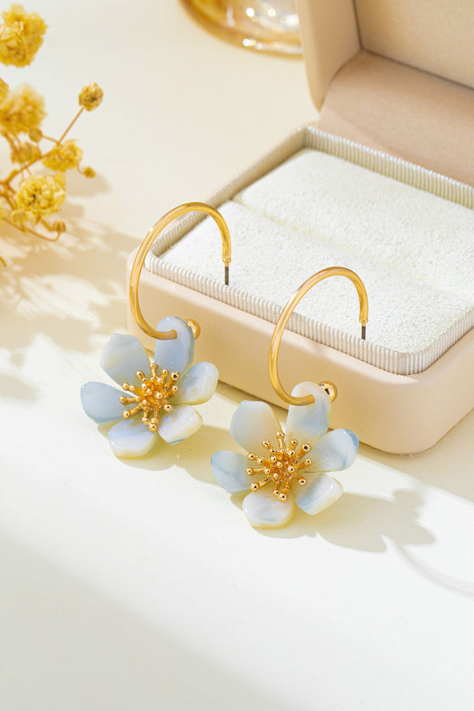 Resin Marbled Floral Hoop Earrings | 80E62697