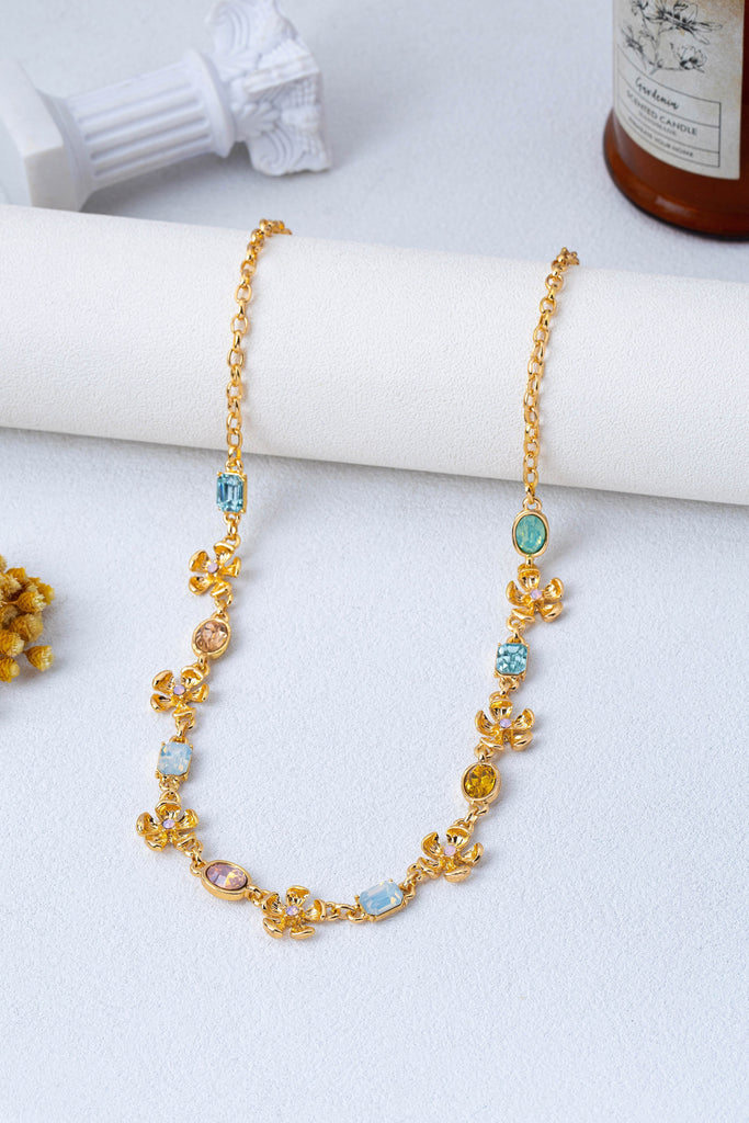Vintage Floral & Pastel Crystal Link Necklace | 80N93432