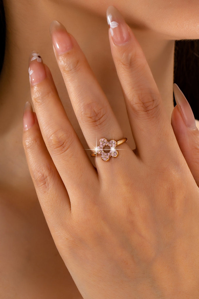 Shimmering Crystal Floral Ring | 80R299