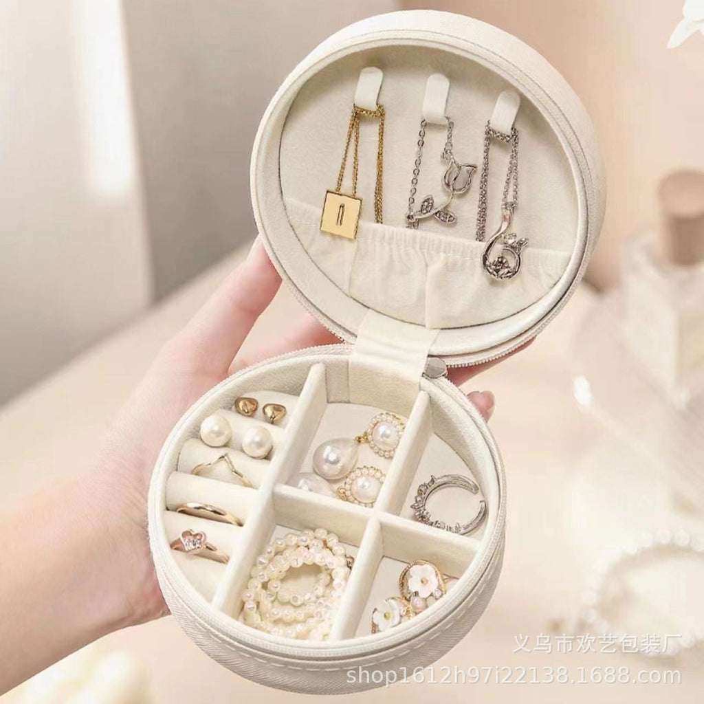 ROUND JEWELRY ORGANIZER TRAVEL BOX CASE | 40P643