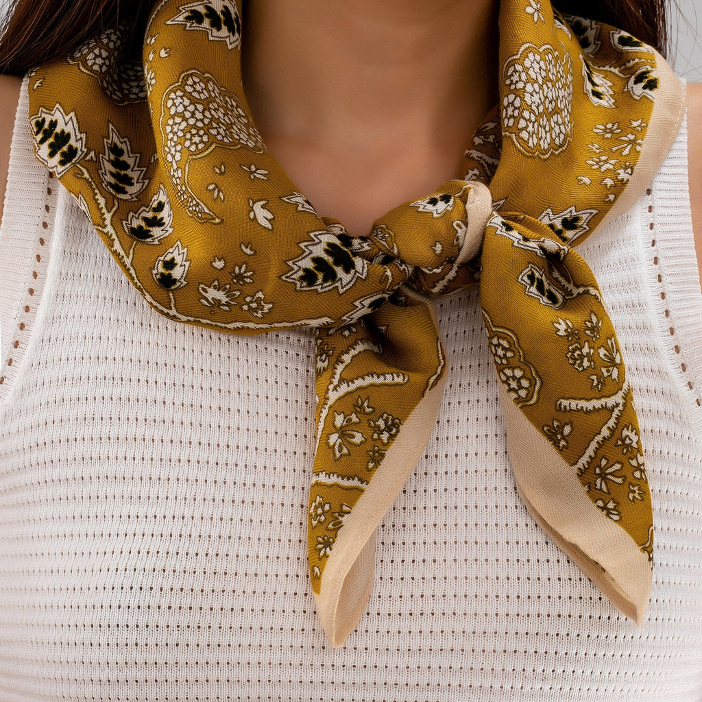 Vintage Botanical Floral Paisley Square Scarf | 80SC3103