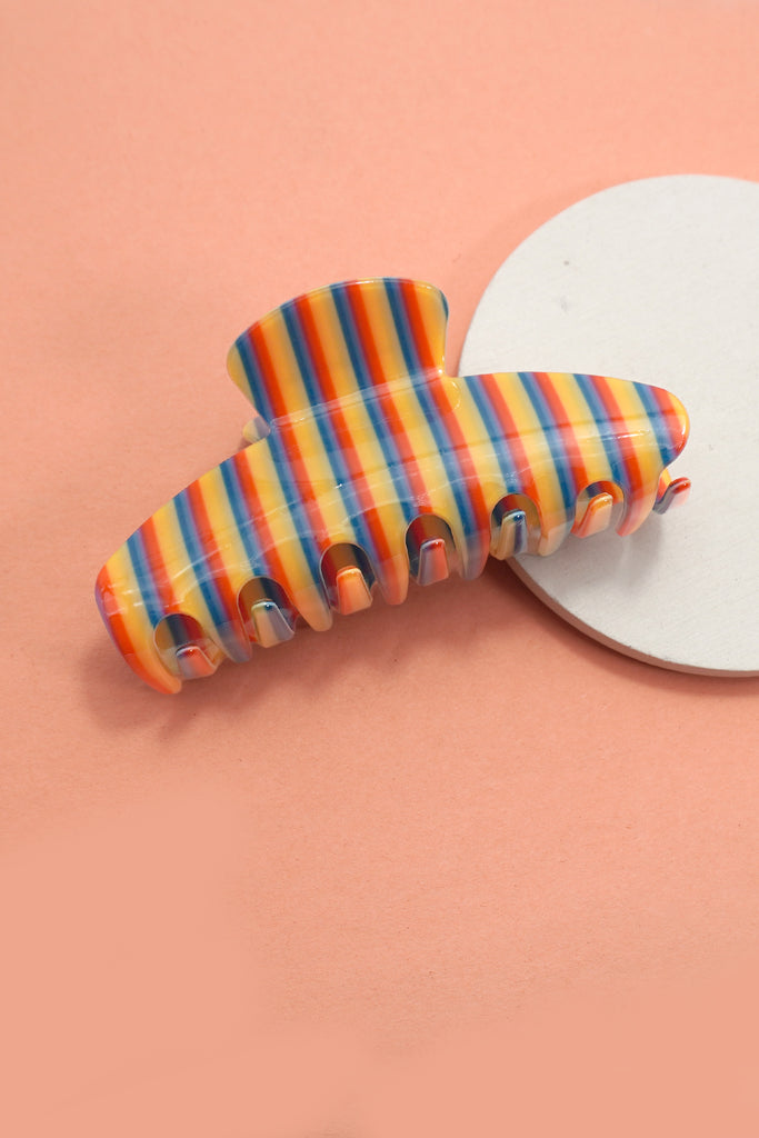 JUMBO STRIPE PLAID OVAL HAIR CLAW CLIPS | 40H1020