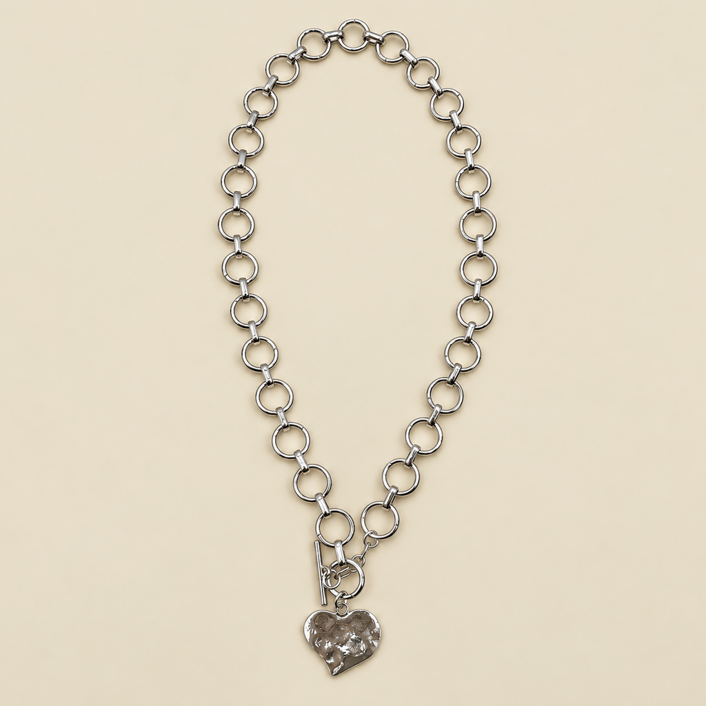 NOTABLE HAMMERED HEART FRONT TOGGLE NECKLACE | 40NK9476