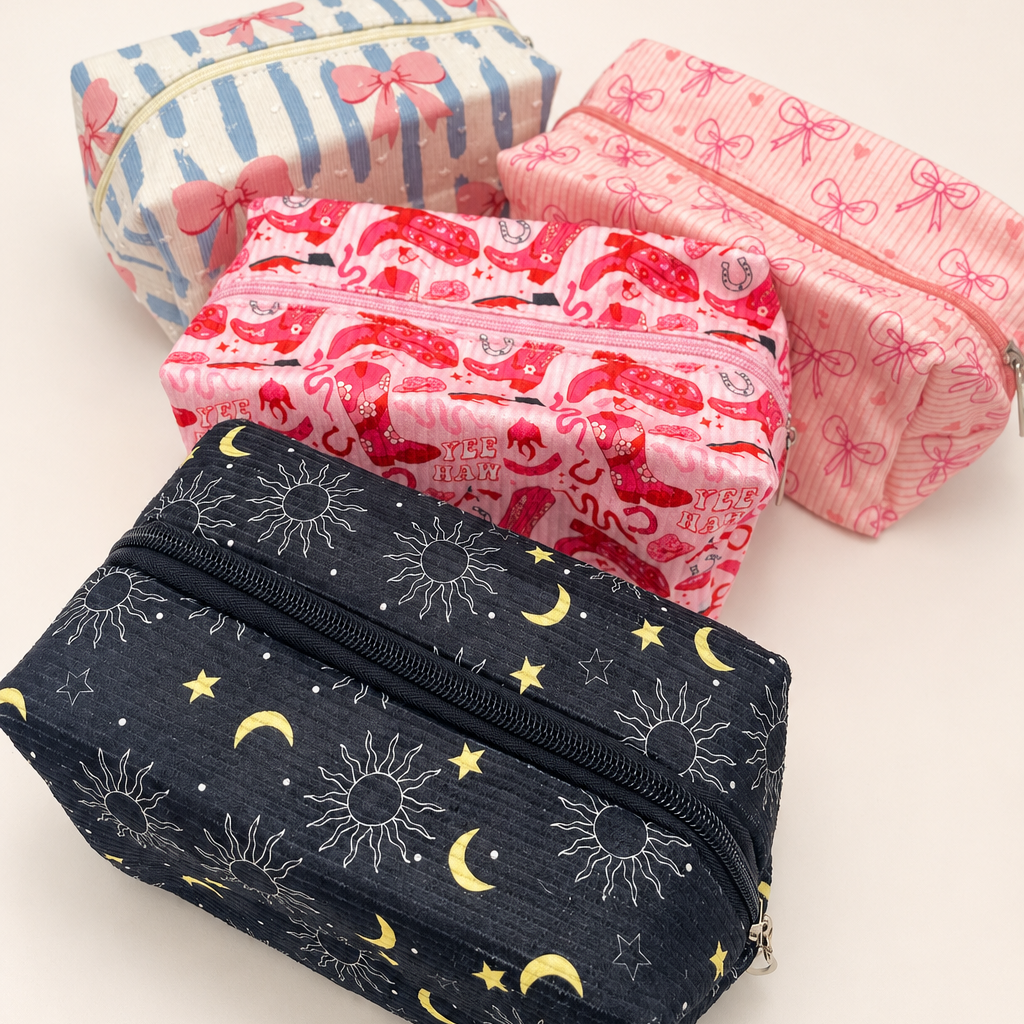 STRAWBERRY WESTERN BOW MAKEUP COSMETIC POUCH BAG | 40P544