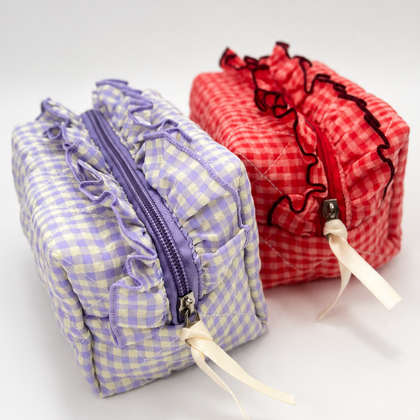 Gingham Ruffled Quilted Cosmetic Bag Pouch | 40P632