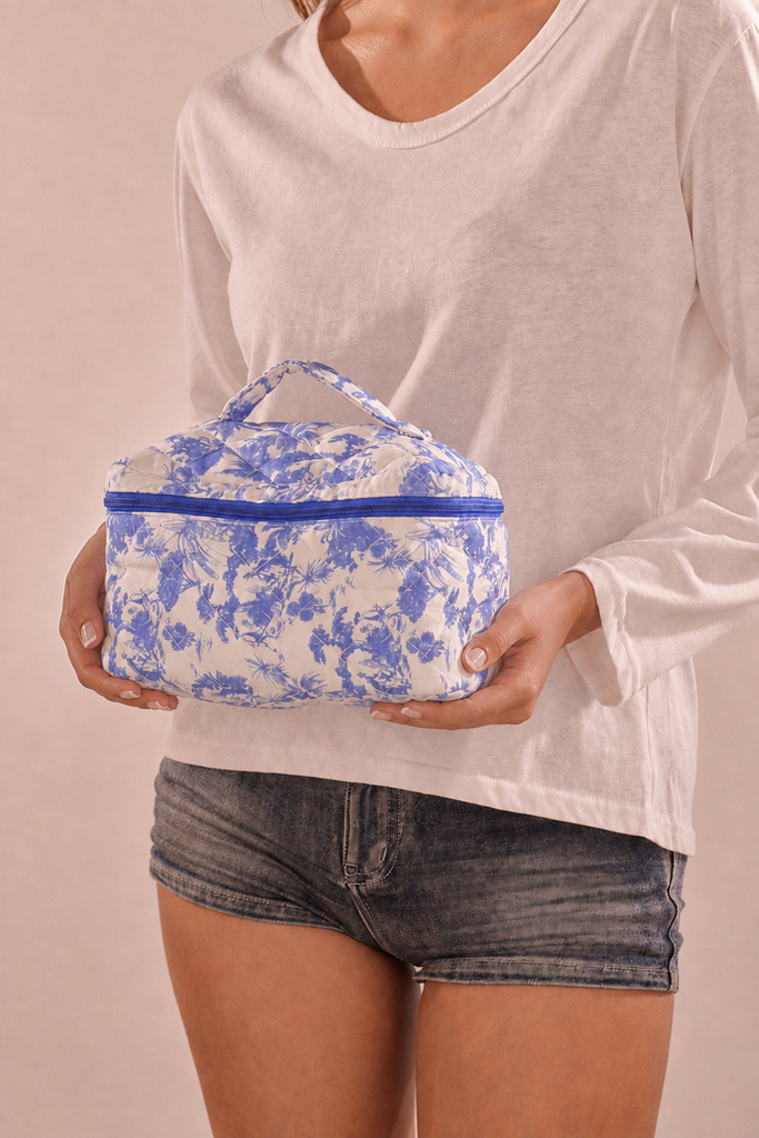 FLORAL QUILTED MAKEUP COSMETIC POUCH BAG | 40P627